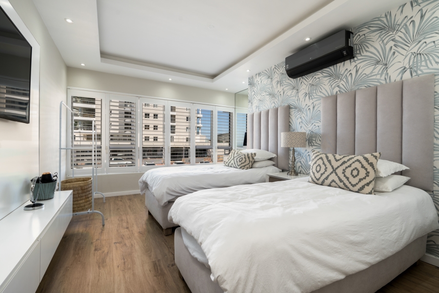 To Let 3 Bedroom Property for Rent in Mouille Point Western Cape
